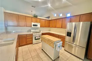 21245 Cask Ct, Apple Valley, CA 92308 - Photo 11