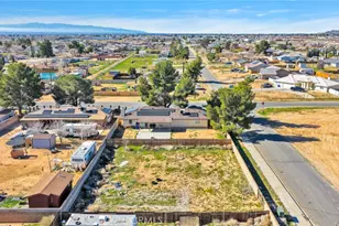 13493 Mesquite Rd, Apple Valley, CA 92308 - Photo 35