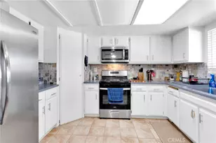 13493 Mesquite Rd, Apple Valley, CA 92308 - Photo 11