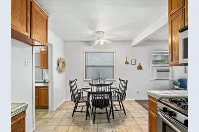 16129 Smoke Tree Street, Hesperia, CA 92345 - Photo 17