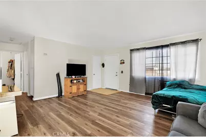 18350 Jonathan, Adelanto, CA 92301 - Photo 9