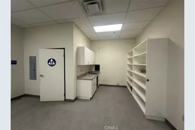 17100 Bear Valley #A, Victorville, CA 92395 - Photo 5