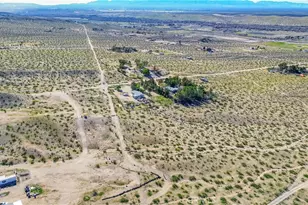 15050 Morning Glory, Oro Grande, CA 92368 - Photo 51