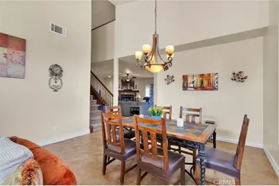 17790 Cresta Blanca, Victorville, CA 92395 - Photo 11