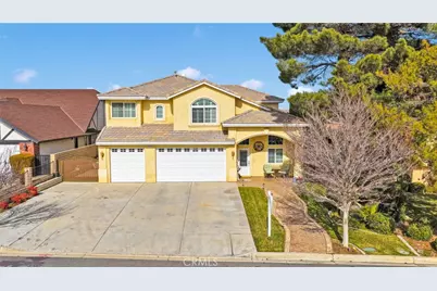 17790 Cresta Blanca, Victorville, CA 92395 - Photo 1