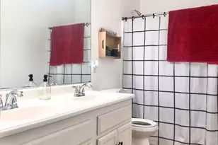 11843 Broad Oak Ct, Adelanto, CA 92301 - Photo 13