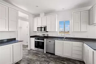 12963 Corton St, Pinon Hills, CA 92372 - Photo 9