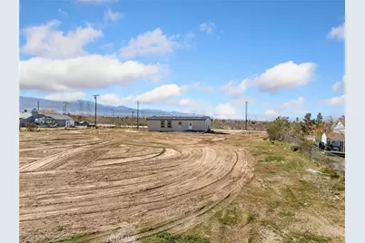 12963 Corton Street, Pinon Hills, CA 92372 - Photo 31