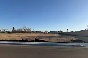1 Valencia, Hesperia, CA 92345 - Photo 1