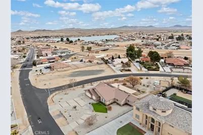 26709 Lakeview Drive, Helendale, CA 92342 - Photo 9