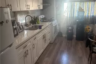 9020 Somerset Blvd, Bellflower, CA 90706 - Photo 3