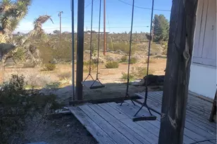 31875 Sapphire Rd, Lucerne Valley, CA 92356 - Photo 19