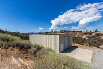 7170 Joshua, Oak Hills, CA 92344 - Photo 3