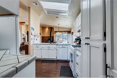 7170 Joshua, Oak Hills, CA 92344 - Photo 43