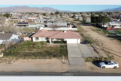 11911 Kiowa Road, Apple Valley, CA 92308 - Photo 5