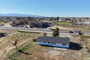 11389 Hesperia, Hesperia, CA 92345 - Photo 3