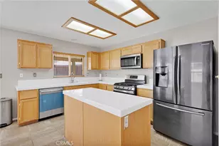 11979 Luna, Victorville, CA 92392 - Photo 15