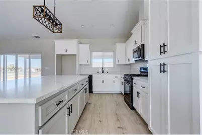 22520 Houston Street, Apple Valley, CA 92308 - Photo 19