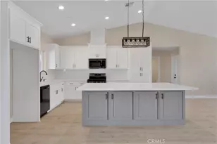 10647 Central Rd, Apple Valley, CA 92308 - Photo 7