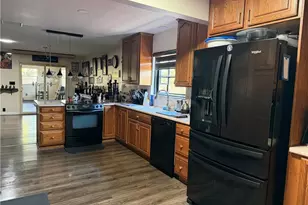 1517 De Anza St, Barstow, CA 92311 - Photo 3