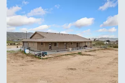 22820 Via Seco, Apple Valley, CA 92308 - Photo 13