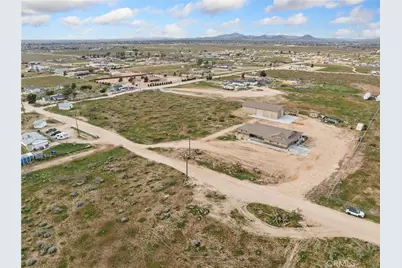 22820 Via Seco, Apple Valley, CA 92308 - Photo 55