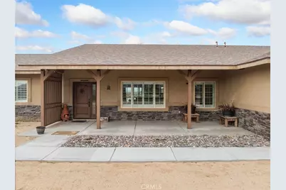 22820 Via Seco, Apple Valley, CA 92308 - Photo 5