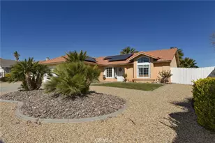 15094 Farmington St, Hesperia, CA 92345 - Photo 9