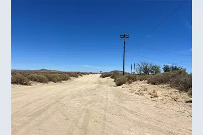 39165 240th Street, Palmdale, CA 93591 - Photo 3