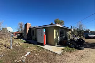 10175 Valle Vista, Phelan, CA 92371 - Photo 15