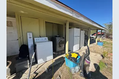 10175 Valle Vista, Phelan, CA 92371 - Photo 13