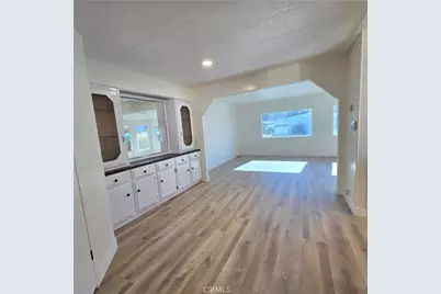 30930 Paradise Palm, Homeland, CA 92548 - Photo 9