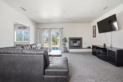 9323 Serra, Phelan, CA 92371 - Photo 9