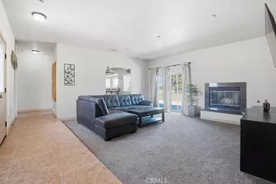 9323 Serra, Phelan, CA 92371 - Photo 7
