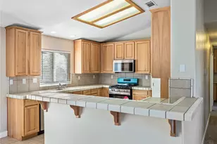 9230 Allegra Vista, Apple Valley, CA 92308 - Photo 23