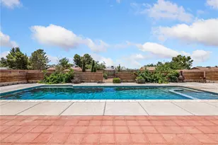 22163 Broken Lance Rd, Apple Valley, CA 92307 - Photo 41