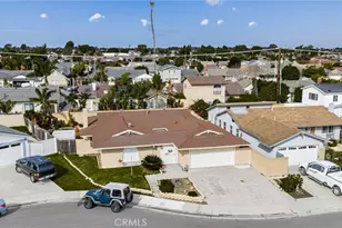 6261 Balmoral, Huntington Beach, CA 92647 - Photo 15