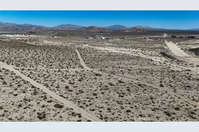 798 Verdugo Avenue, Lucerne Valley, CA 92356 - Photo 9