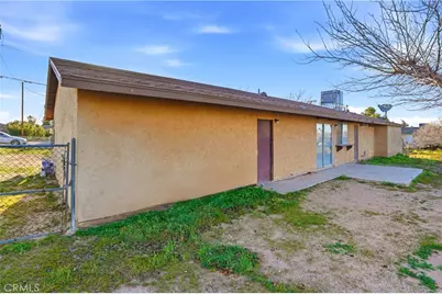 12561 Shamrock Avenue, Victorville, CA 92395 - Photo 23