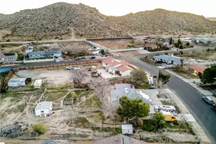 17307 Longmeadow, Palmdale, CA 93591 - Photo 37