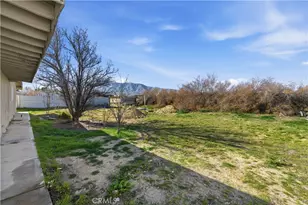 10380 Baker Rd, Lucerne Valley, CA 92356 - Photo 33