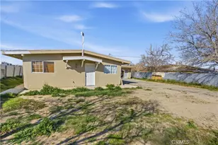10380 Baker Rd, Lucerne Valley, CA 92356 - Photo 3