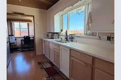 13519 John Glenn, Apple Valley, CA 92308 - Photo 7