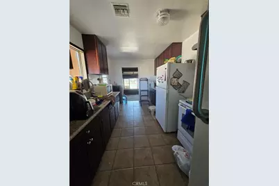 36827 Hidden River, Hinkley, CA 92347 - Photo 7