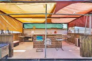 10276 Aster Rd, Oak Hills, CA 92344 - Photo 43