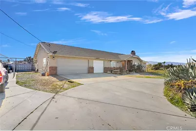 10276 Aster Road, Oak Hills, CA 92344 - Photo 7