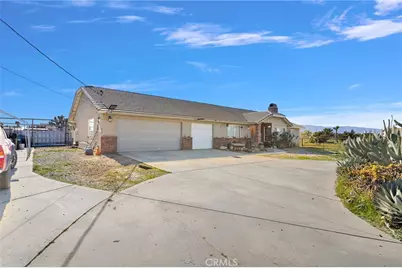 10276 Aster Road, Oak Hills, CA 92344 - Photo 3