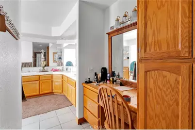 10276 Aster Road, Oak Hills, CA 92344 - Photo 35