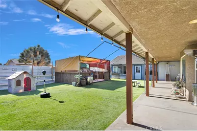 10276 Aster Road, Oak Hills, CA 92344 - Photo 45
