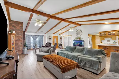 10276 Aster Road, Oak Hills, CA 92344 - Photo 13